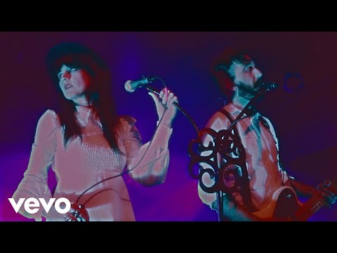 In The Valley Below - Peaches (Live From The Echo, Los Angeles/2014)