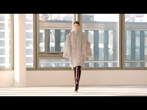 [WINTER HAUTE COUTURE 2025-26| COLLECTION BY STELLA MC CARTNEY'S ]