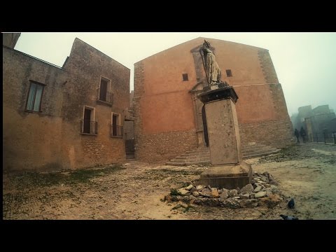 Nerves - drawing adventure in a Mysterious Sicilian Town Erice  - 4K (Ultra HD)