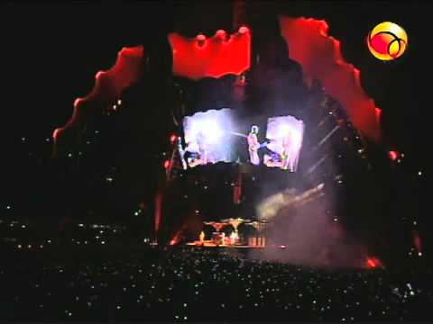 U2 - Even Better Than The Real Thing (Live @ São Paulo 09/04/2011)