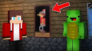 We Found A Scary Hidden Paintings in Minecraft