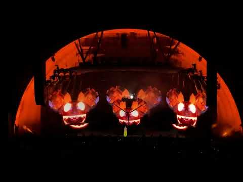 deadmau5 - I Said (+Michael Woods rmx) / Sofi Needs a Ladder - Retro5pective live at Hollywood Bowl