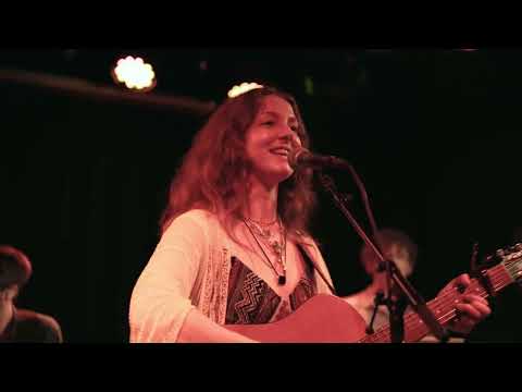 Jessie Elizabeth - will you run away? / Machine (Live: Album Release Show)