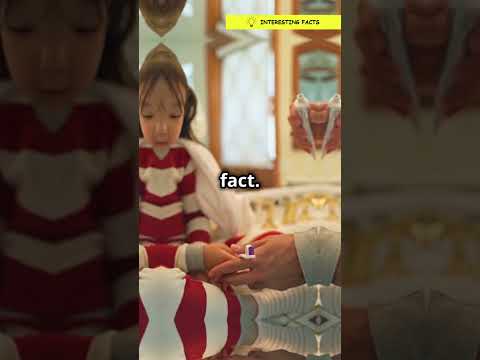 Why toothpaste tubes have colored stripes at the bottom?  #ManufacturingSecrets #Dental #MythBusted