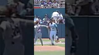 Alan Watson gives up 3 home runs & starts a bench clearing brawl. #marlins #mlb #baseball #fight