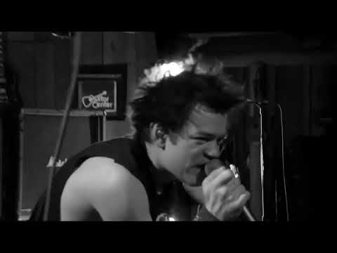 Sum 41 - Screaming bloody murder - UNOFFICIAL Video