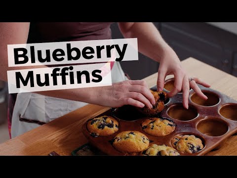How to Cook Blueberry Muffins from Scratch {Recipe}