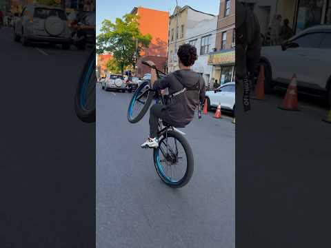 @leddyblockz 😮‍💨💯 #bikes #bikelife #stunts #nyc #ny #shorts #viral #trending #sebikes #streets