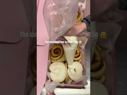 Cinnamon rolls | lil cake club #cinnamoroll #cinnamonrollrecipe #shorts