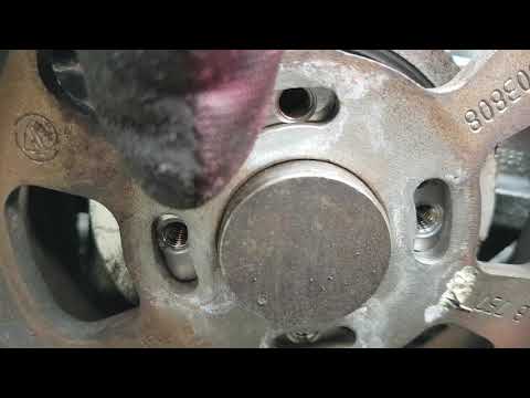 Alfa Twin Spark inlet pulley has some play