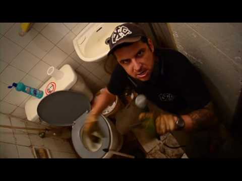 D.F.C. - Fala Que Eu Não Te Escuto (HD 720)