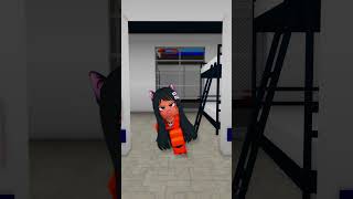 If U Want Me | Layla got arrested and started dancing 😭🚨#robloxshorts #roblox