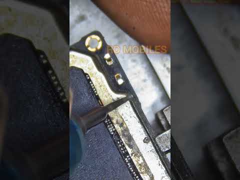 How to remove side sealed on cellphone motherboard... #smartphone #chiplevelservice #chiprepair