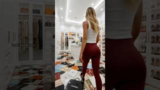 I'm absolutely in love with this designer bag epoxy closet flooring! 🤯👏#interiordesign