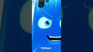 IPHONE is on Fire 🔥#aishorts #funnytech #iphone #iphonevssamsung #phoneroast #samsung #techhumor