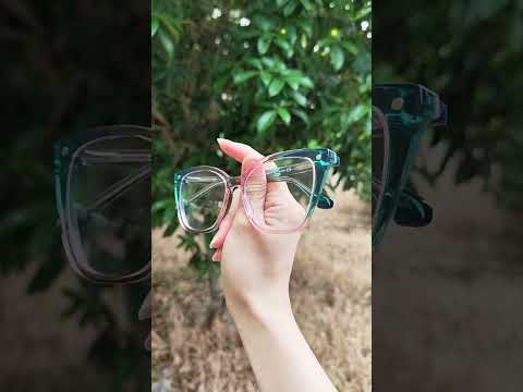 What's better than the combination of gradient frames with fruit-tinted shades?