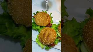 #shorts #burgers #easyandquickrecipe #asianfood #ilovefood #spicyburger #permissiontodance