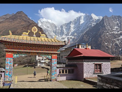 EBC Everest Base Camp route to Dingboche via Tengboche Monestary and Nagarjun mountain
