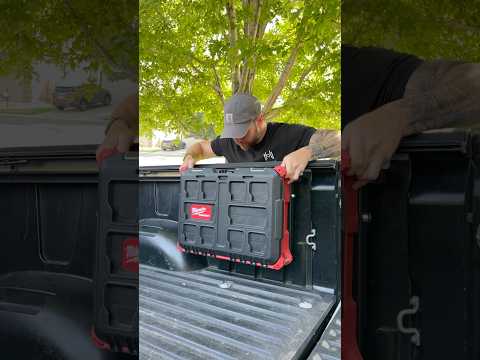 Protect your Packout against grab-and-go thieves. Lock it. #milwaukeepackout #milwaukeetools