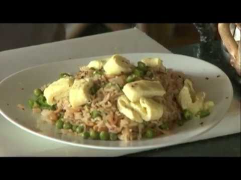 Easy-to-Make Iftar recipe - Egg peanut Fried Rice : By - Chef Yaseen