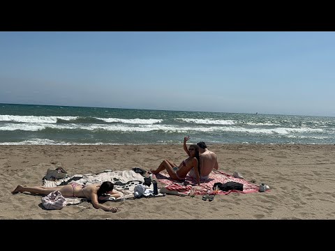 Beach day!!