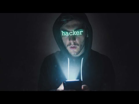 I Turned On My Friend’s Phone Flashlight🔦 Without Him Knowing 😲📱