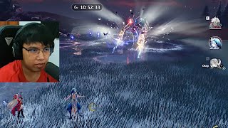 Encountering the Sentry Hologram Boss in Co-op