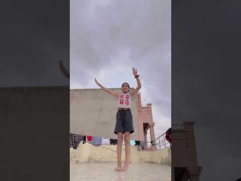 Shaky shaky with mee🥰😍🌼💞 #newsong