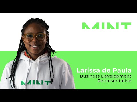 Meet Larissa de Paula | Business Development Representative