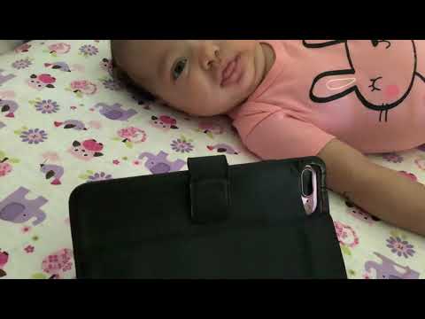 A cunfuseld baby gloria Mer