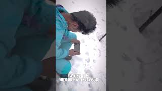 Snow gaming #viral #jualucpubgmobile #pubgmobile #funny #snowfall #snowgaming #shorts
