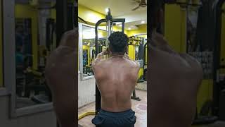 traps muscles Monty Singh fitness💪 tranning back shoulder #shorts