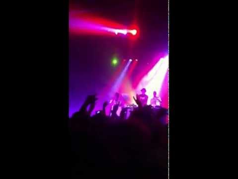Kendrick Lamar - Look Out For Detox (Live @ Sydney, Australia. 20/12/12)