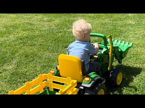 Kid playing on John Deere Tractor Ride on! #tractor #toddlers #johndeere #kids #tractorvideo #two