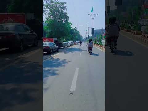 Lahore street view #lahorestreetstyle #lahore