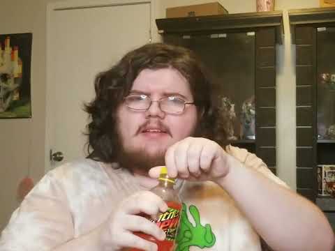 Random Snack Reviews 10: Soda That's Flaming Hot and Pasta That's Absolutely Not!