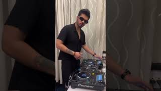 Mixing tracks that don’t have intros in them! #djschool #dj #djacademy #djproducer #dj djstudio