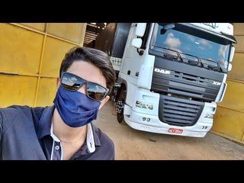 LARGUEI VIDA DE EDITOR VIREI MOTORISTA DE RODOTREM