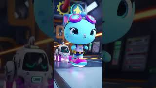 High Speed Test in the Gadget Gear Works 🧪 #TechAdventure #RobotFun