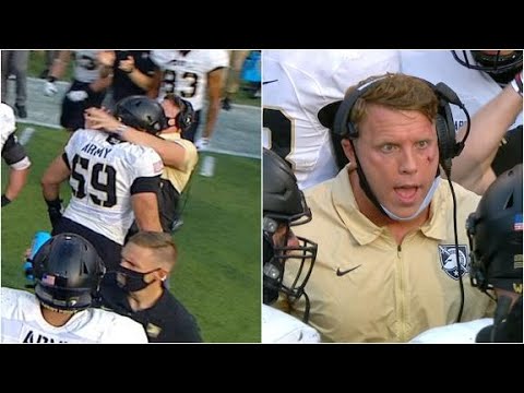 Army Player Brutally Headbutts Coach After First Down | Army vs Cincinnati