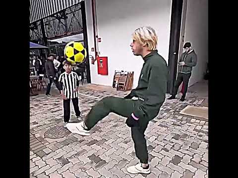 Menzinho Skills 🤯🤯🤯 #futebol #futebolbrasileiro #menzinho #skills #foryou #viral