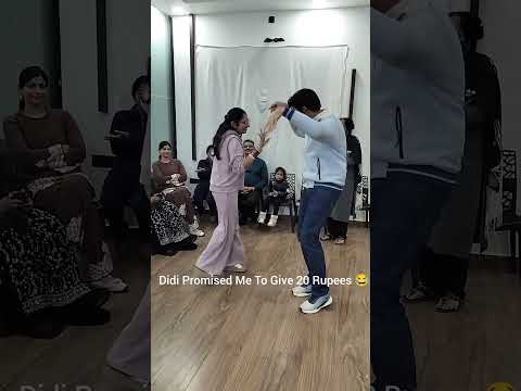 Where is my 20 rupees 🥲😂 #dance #sister #entertainment