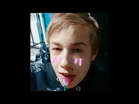 Фрик куст(dabbackwood "Фрик"- пародия)текст в описании