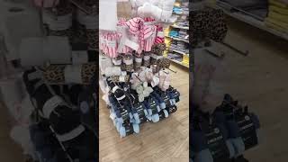Shopping time🛍 in UK🇬🇧 #goals #lifestyle #studentsinuk #life #london #sister #shopping #london #girl