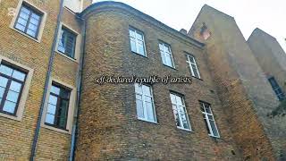 Vilnius: Exploring the Hidden Charm of an Old Town Backyard | Urban Inspiration