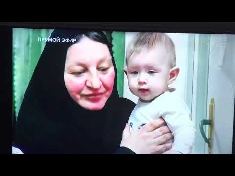 Ukrainian neo naZi terrorists killing civilian Ukrainians.