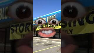 Blockbuster and Hollywood Video Vs Netflix