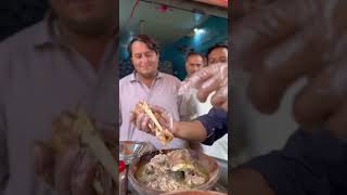 Azmat paky mention ky #food #muttonfry #streetfood #streetfoodideas