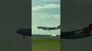 Aeroplane landing on airport #yt #shorts #explore #airport