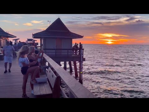 Sunset on Naples Pier -- 4K Walking Tour in Naples, Florida